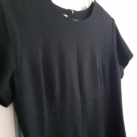 Mexx light lined wool dress, classic LBD - Picture 2 of 5